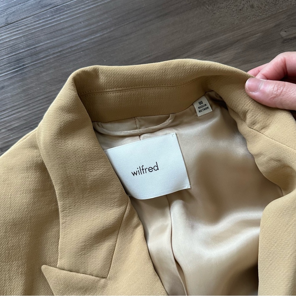 Aritzia Wilfred Destiny Blazer Sandy Beige 00 - Picture 6 of 6